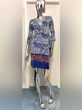 Diane Von Furstenberg Silk Jersey Wrap Dress - Blue on White w/Red hem detail